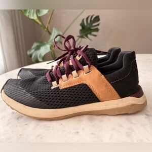 Women's Olukai Wailuku Lace-up Sneaker Black Purple Non Slip Shoe Size 8.5